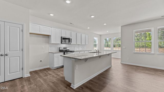 1384 Lansdowne Drive, Mebane, NC 27302