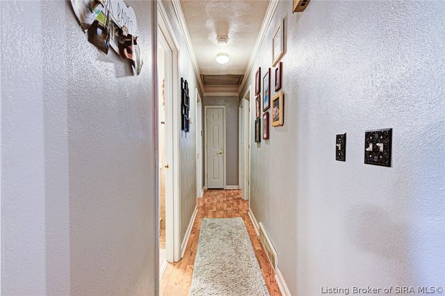 6824 Saint Marys Road, Floyds Knobs, IN 47119