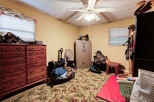 6824 Saint Marys Road, Floyds Knobs, IN 47119