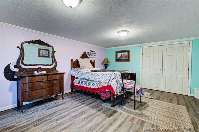 6824 Saint Marys Road, Floyds Knobs, IN 47119