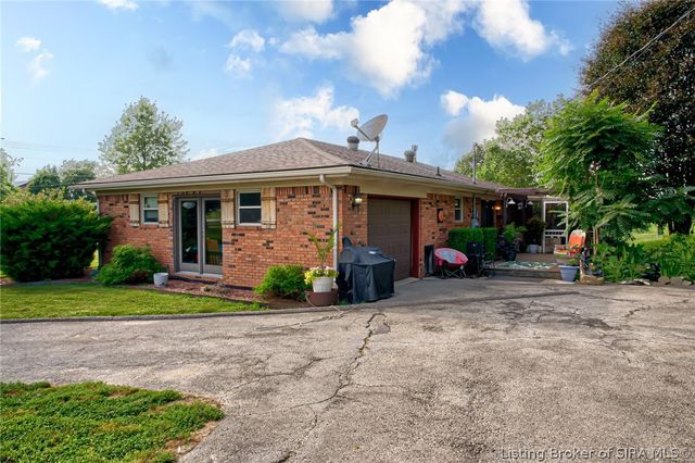 6824 Saint Marys Road, Floyds Knobs, IN 47119