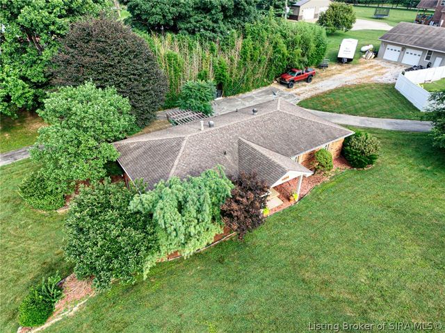 6824 Saint Marys Road, Floyds Knobs, IN 47119
