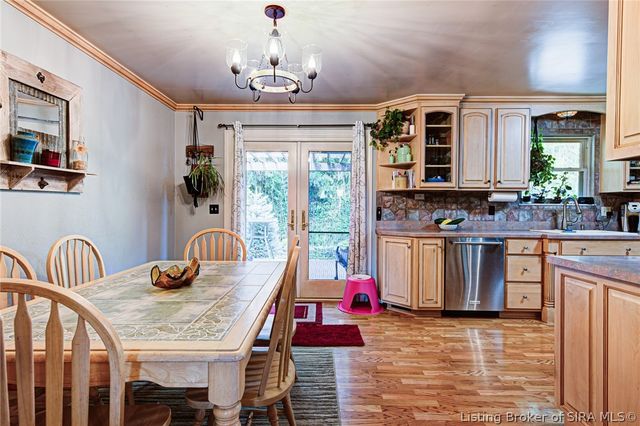 6824 Saint Marys Road, Floyds Knobs, IN 47119