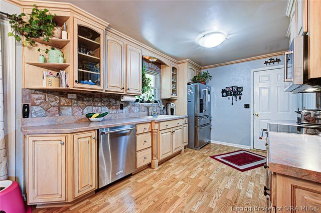 6824 Saint Marys Road, Floyds Knobs, IN 47119
