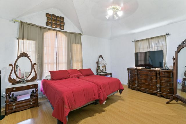 8708 County Road 513, Alvarado, TX 76009