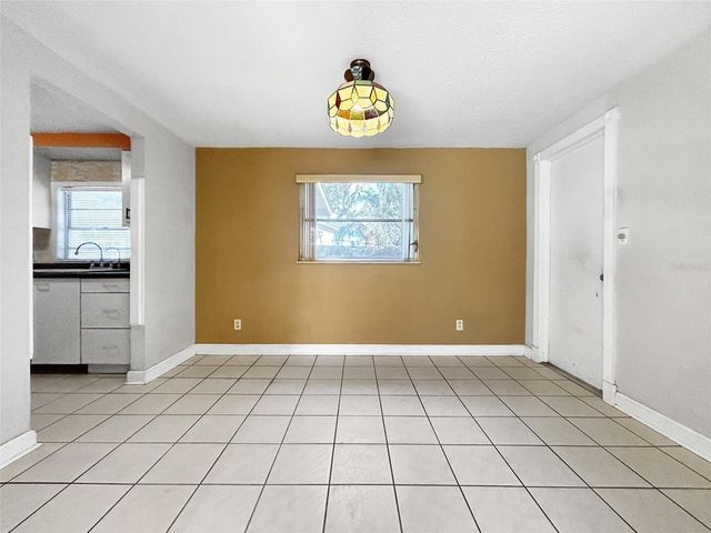 2006 CRICKET LANE, Valrico, FL 33594