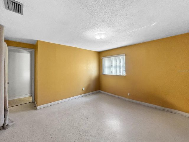 2006 CRICKET LANE, Valrico, FL 33594