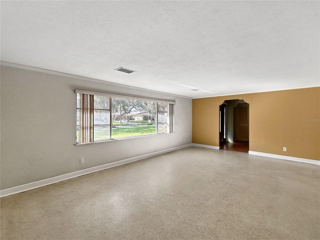 2006 CRICKET LANE, Valrico, FL 33594