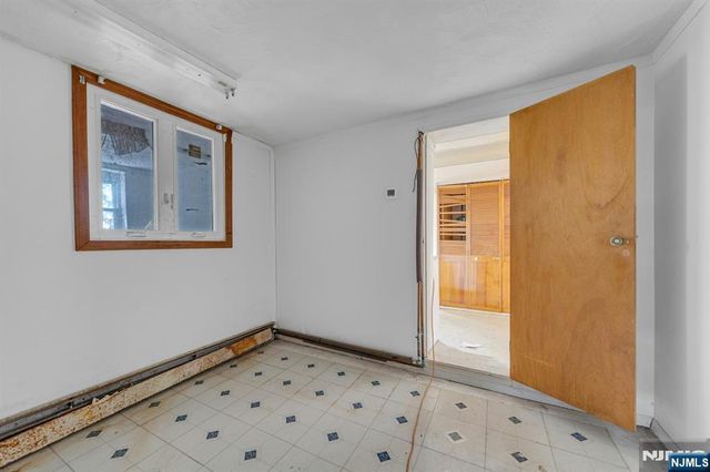 439 Bergen Boulevard, Palisades Park, NJ 07650