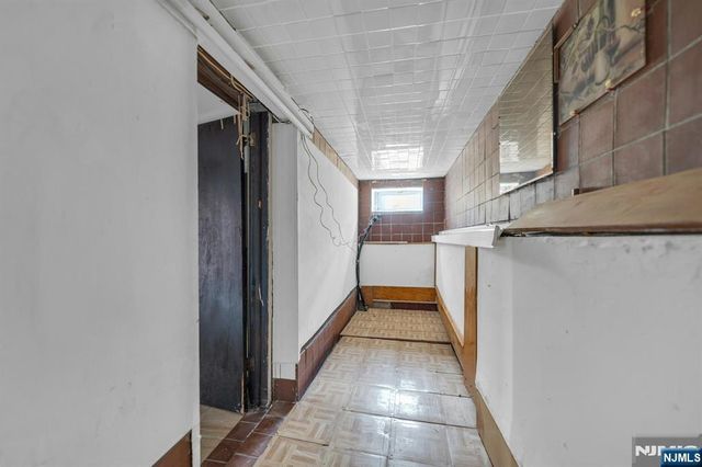 439 Bergen Boulevard, Palisades Park, NJ 07650