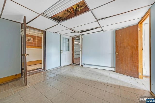 439 Bergen Boulevard, Palisades Park, NJ 07650