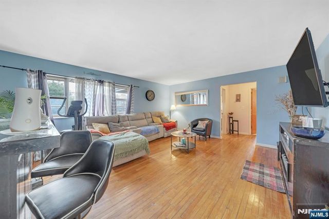 439 Bergen Boulevard, Palisades Park, NJ 07650