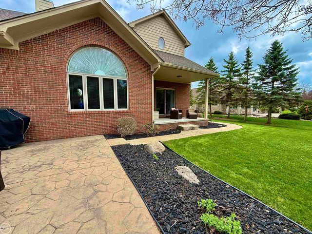 54959 Danielle Street, New Baltimore, MI 48047