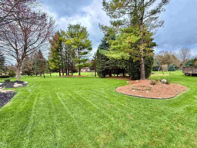 54959 Danielle Street, New Baltimore, MI 48047