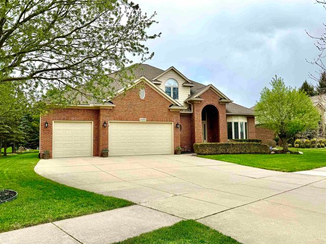 54959 Danielle Street, New Baltimore, MI 48047