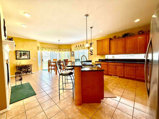 54959 Danielle Street, New Baltimore, MI 48047