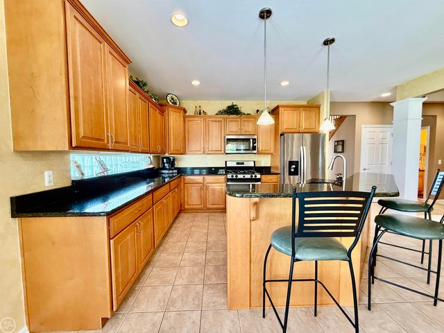 54959 Danielle Street, New Baltimore, MI 48047