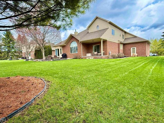 54959 Danielle Street, New Baltimore, MI 48047