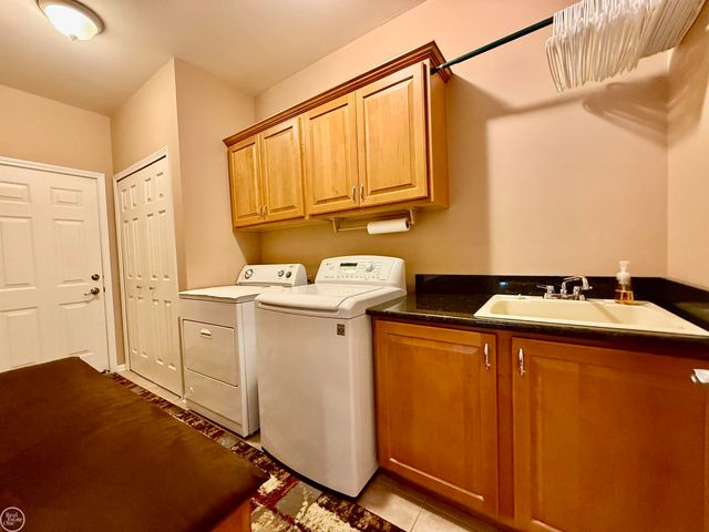 54959 Danielle Street, New Baltimore, MI 48047