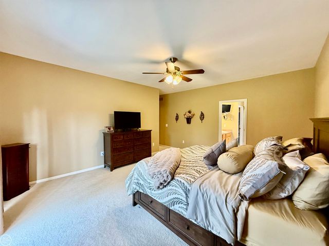 54959 Danielle Street, New Baltimore, MI 48047