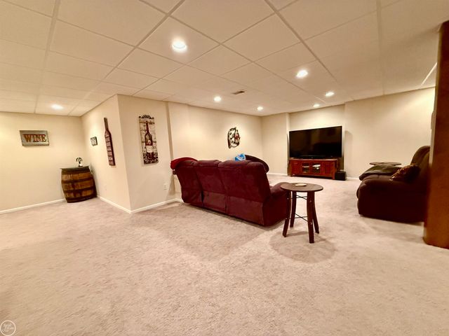 54959 Danielle Street, New Baltimore, MI 48047
