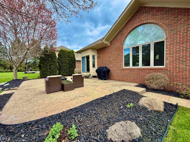 54959 Danielle Street, New Baltimore, MI 48047