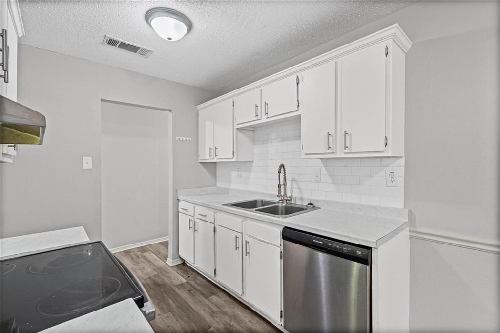 9711 Royal Woods Drive N, Mobile, AL 36608 — photo 5