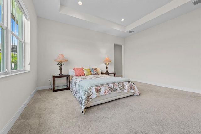 935 Hookline Circle, Loxahatchee, FL 33470