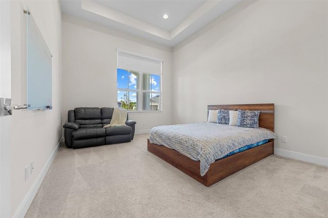 935 Hookline Circle, Loxahatchee, FL 33470