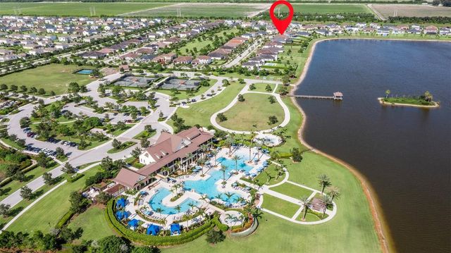 935 Hookline Circle, Loxahatchee, FL 33470