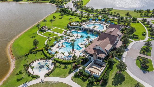 935 Hookline Circle, Loxahatchee, FL 33470