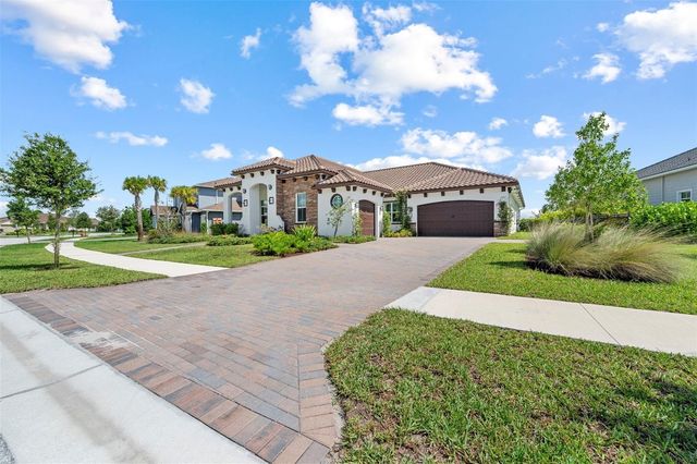935 Hookline Circle, Loxahatchee, FL 33470