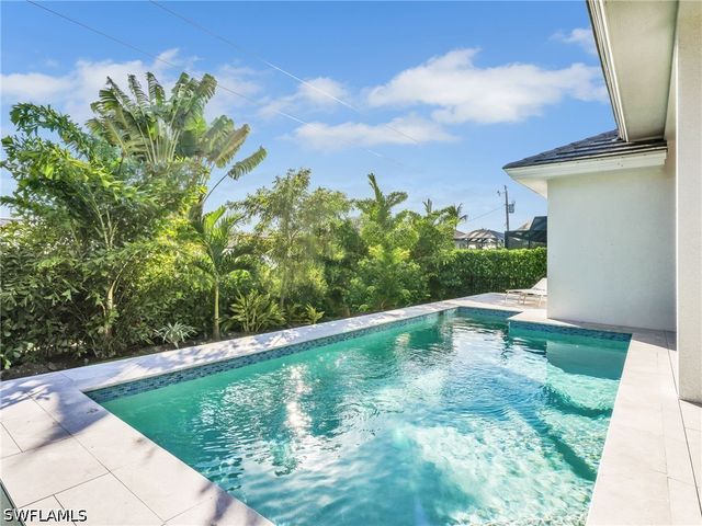 685 6th AVE, Marco Island, FL 34145
