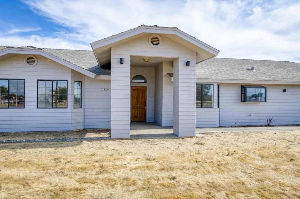 30380 Avenue 20 1/2, Madera, CA 93638