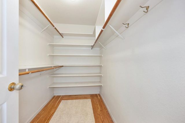 5408 E Brook Way, Elk Grove, CA 95758