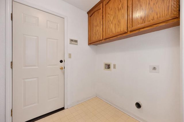 5408 E Brook Way, Elk Grove, CA 95758