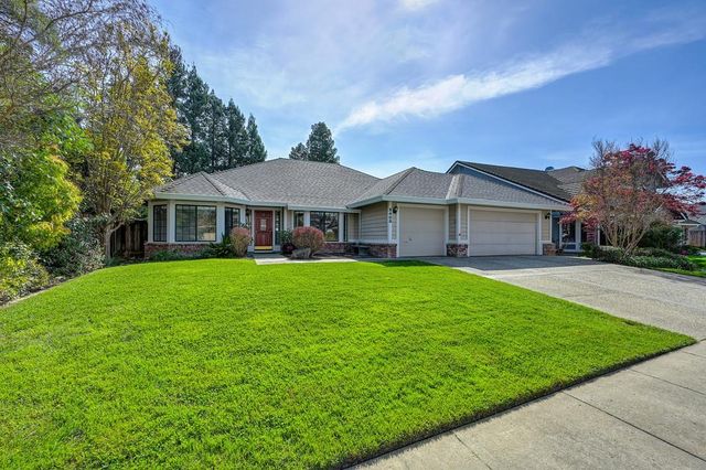 5408 E Brook Way, Elk Grove, CA 95758