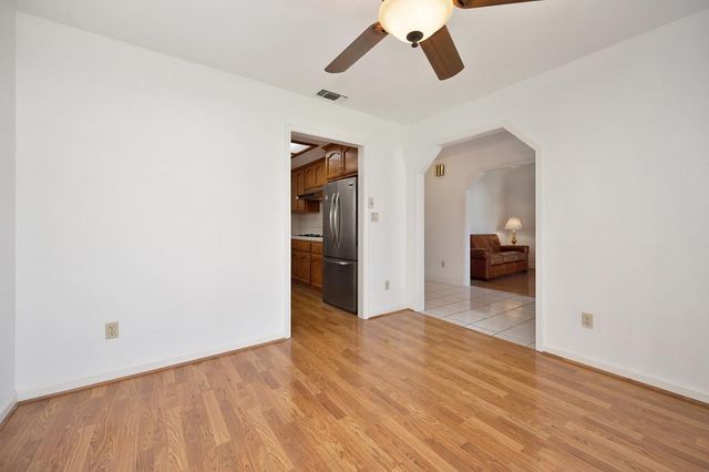 5408 E Brook Way, Elk Grove, CA 95758