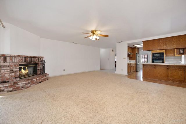 5408 E Brook Way, Elk Grove, CA 95758