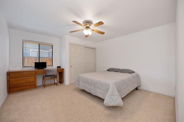 5408 E Brook Way, Elk Grove, CA 95758