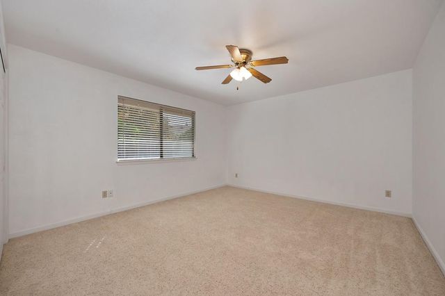 5408 E Brook Way, Elk Grove, CA 95758