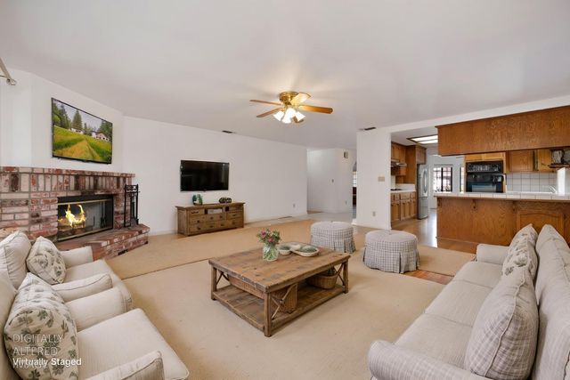 5408 E Brook Way, Elk Grove, CA 95758