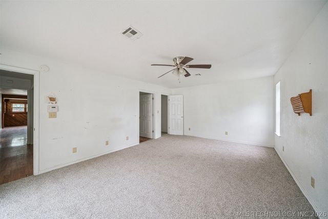 1010 N Gertrude Avenue, Wagoner, OK 74467