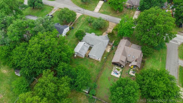 1010 N Gertrude Avenue, Wagoner, OK 74467