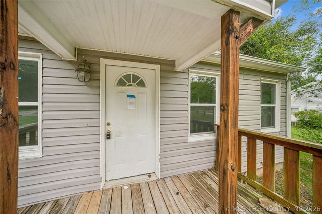 1010 N Gertrude Avenue, Wagoner, OK 74467