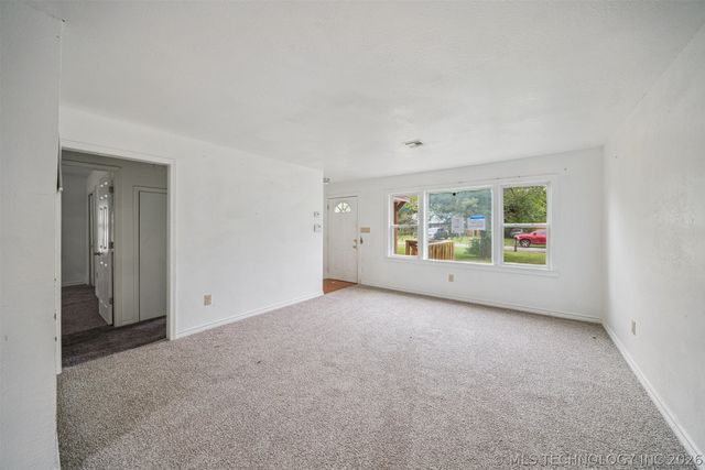 1010 N Gertrude Avenue, Wagoner, OK 74467