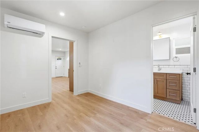 1219 Hoover Street B, Los Angeles, CA 90029