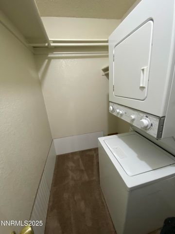 3865 E Leonesio Drive H1, Reno, NV 89512