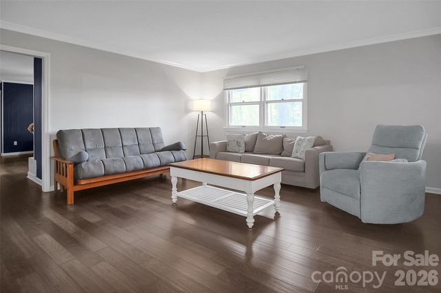 808 Old Mt Holly Road, Stanley, NC 28164