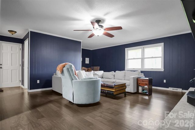 808 Old Mt Holly Road, Stanley, NC 28164